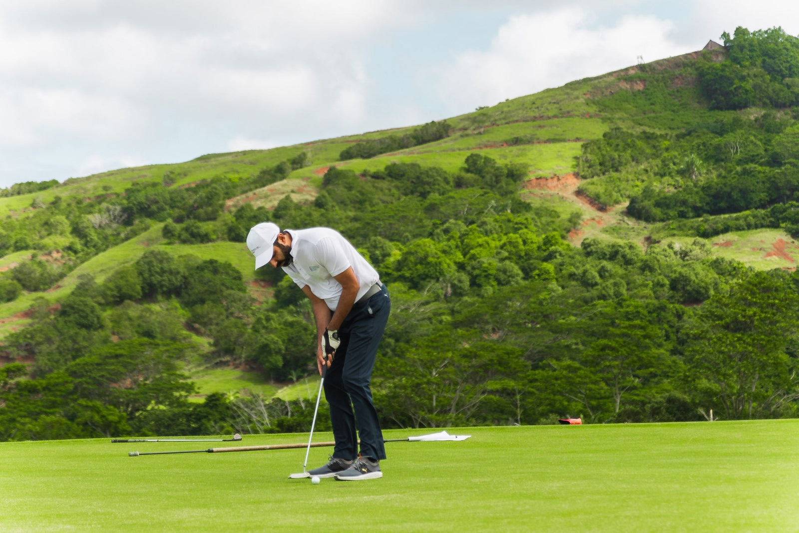 Golf on Par with Nature Through Sustainability